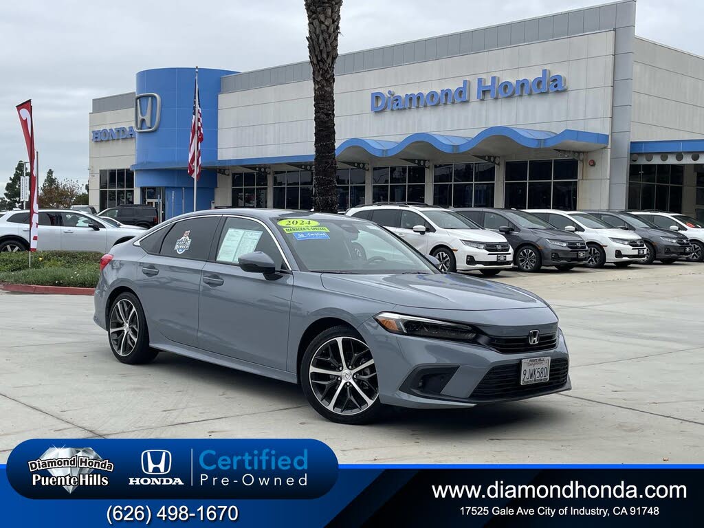 2024 Honda Civic Touring FWD