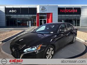Nissan Altima 2.5 S FWD