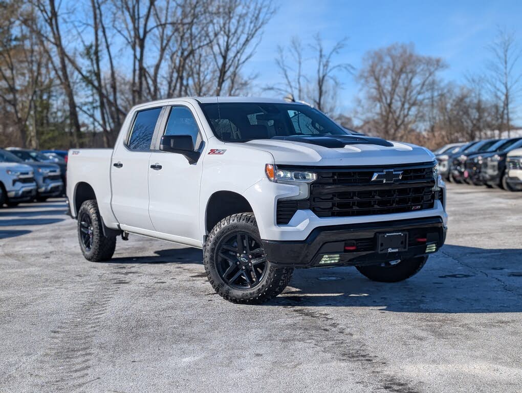 2022 Chevrolet Silverado 1500 LT Trail Boss Crew Cab 4WD