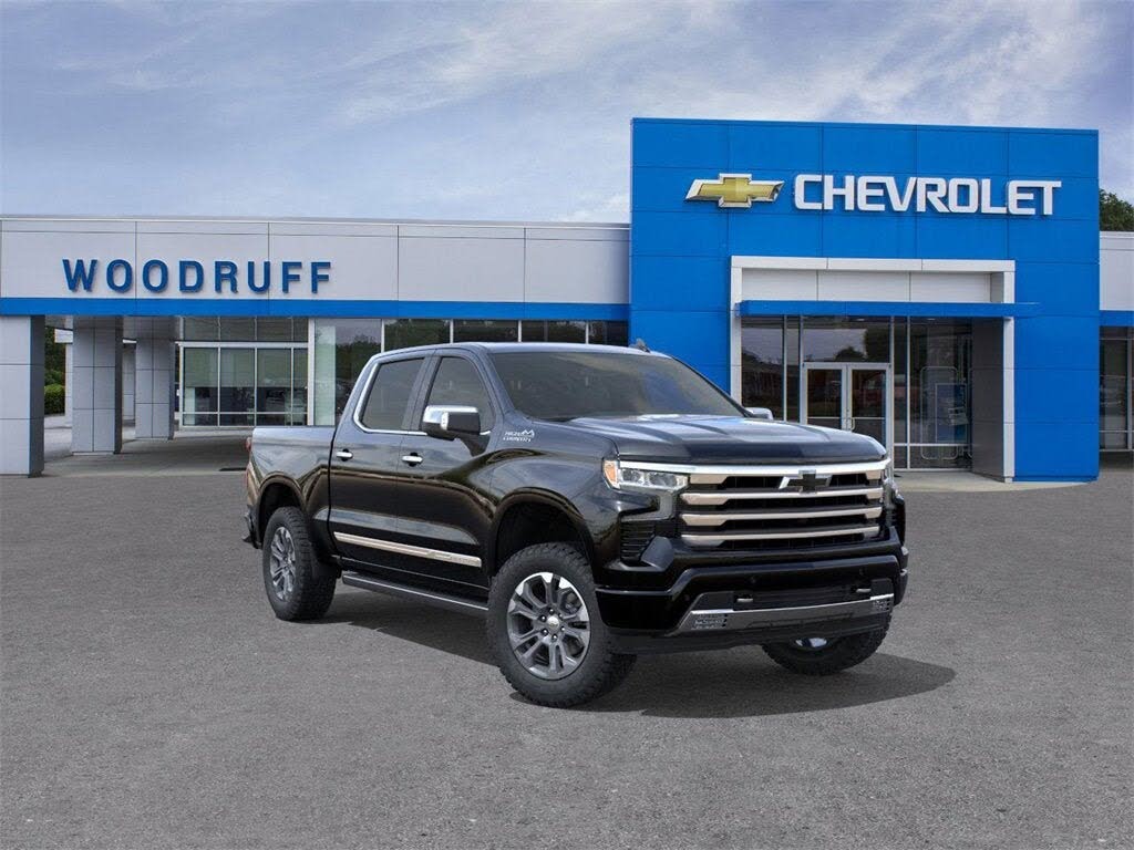 2026 Chevrolet Silverado 1500 High Country Crew Cab 4WD