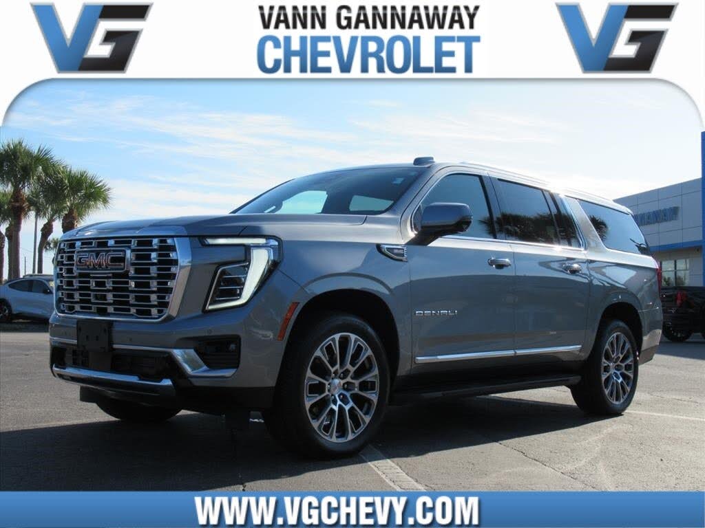 2025 GMC Yukon XL Denali 4WD