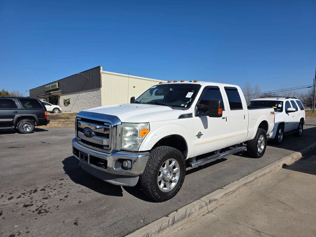 2012 Ford F-250 Super Duty Lariat Crew Cab 4WD