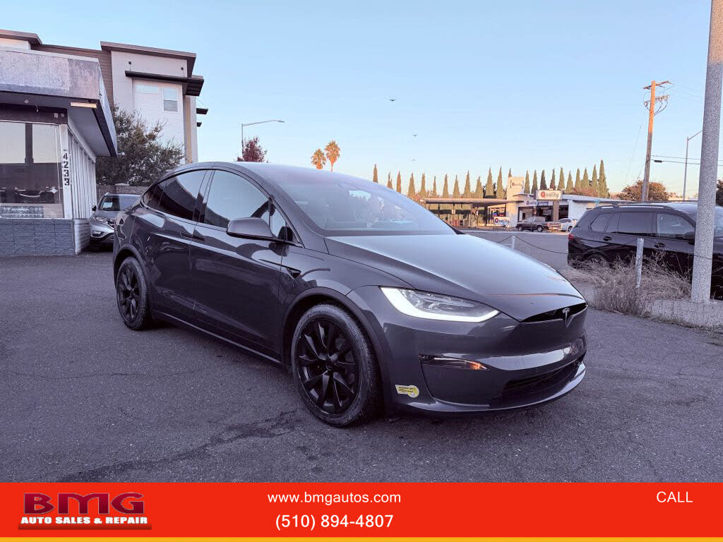 2022 Tesla Model X AWD