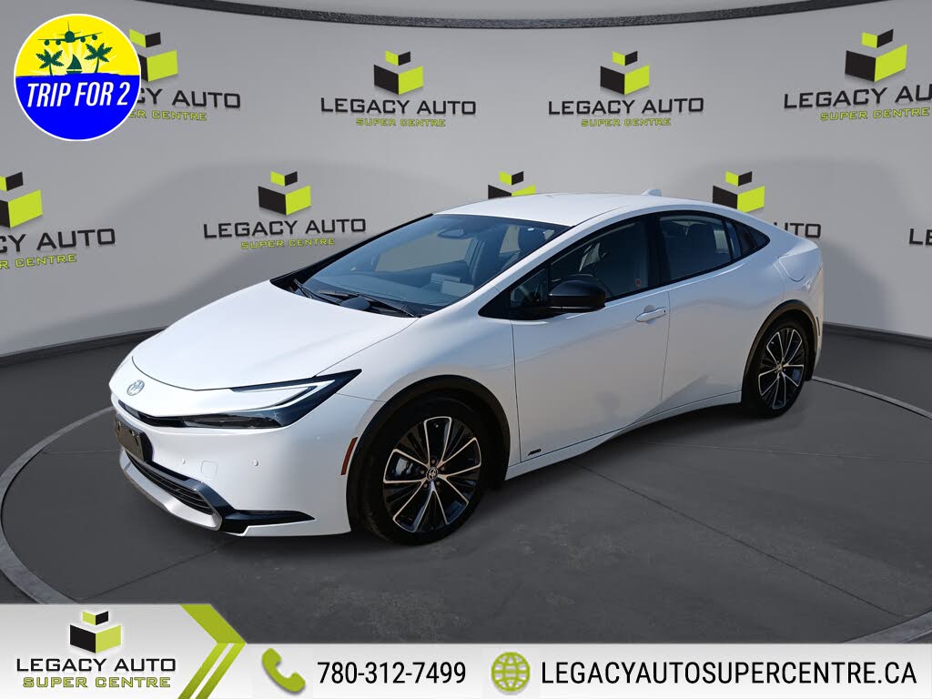 Toyota Prius XLE AWD 2025