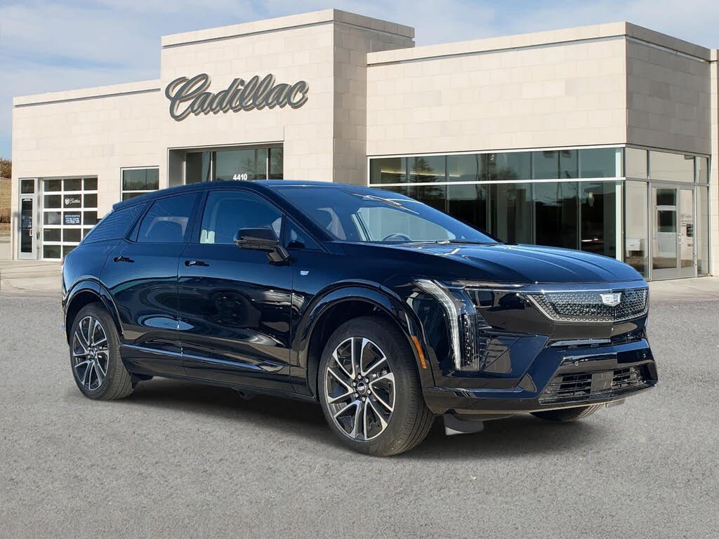 2026 Cadillac OPTIQ Premium Sport RWD