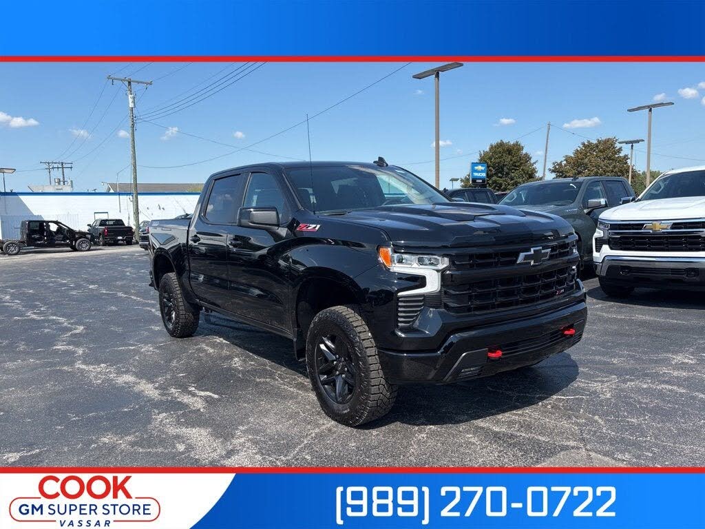 2026 Chevrolet Silverado 1500 LT Trail Boss Crew Cab 4WD