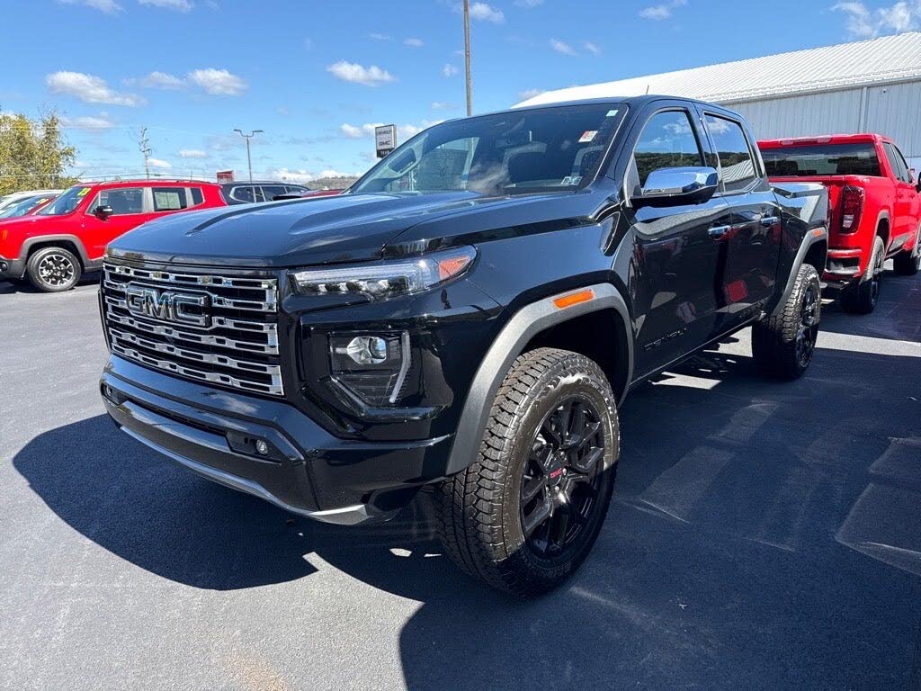 2026 GMC Canyon Denali Crew Cab 4WD