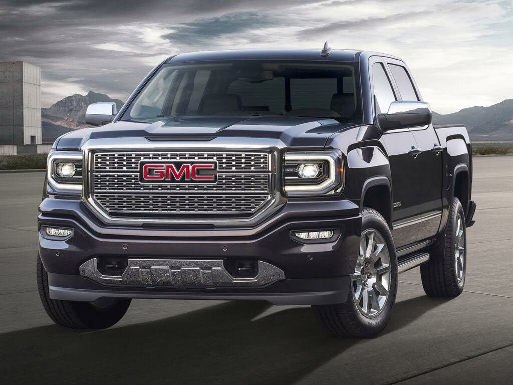 2018 GMC Sierra 1500 Denali Crew Cab 4WD