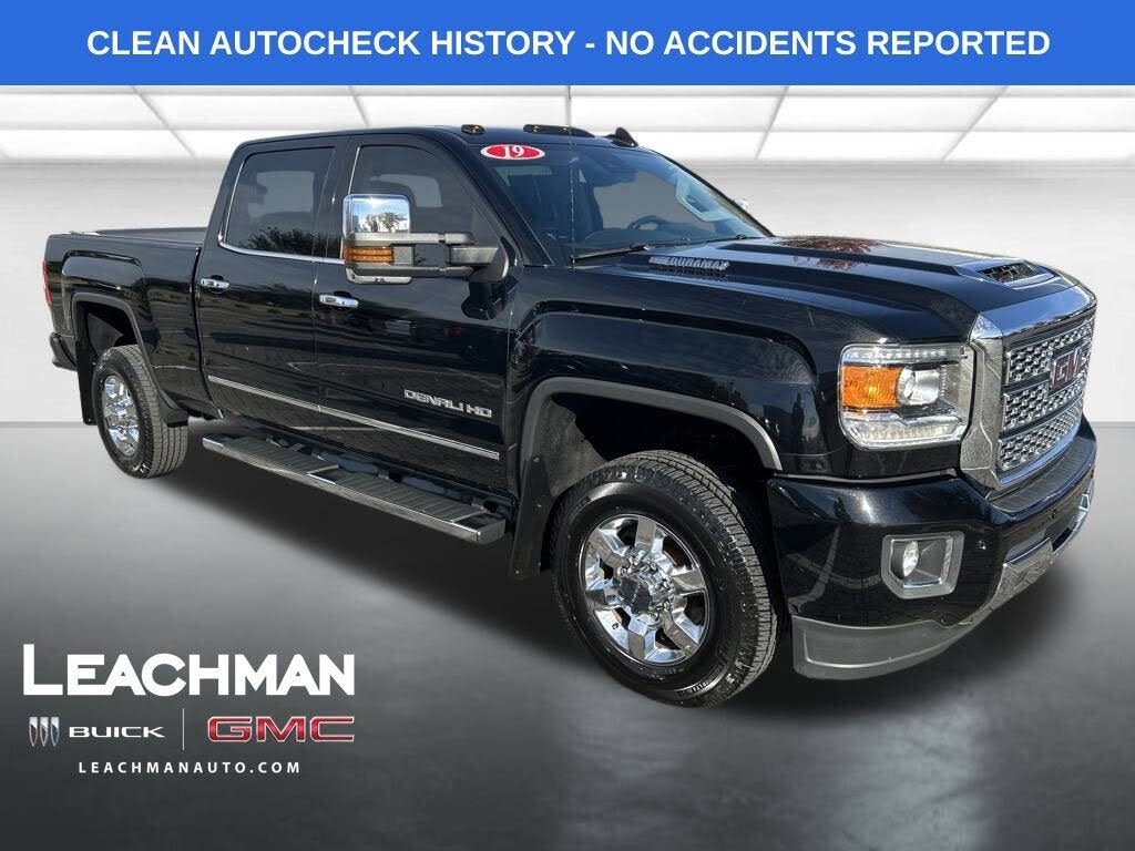 2019 GMC Sierra 3500HD Denali Crew Cab LB DRW 4WD