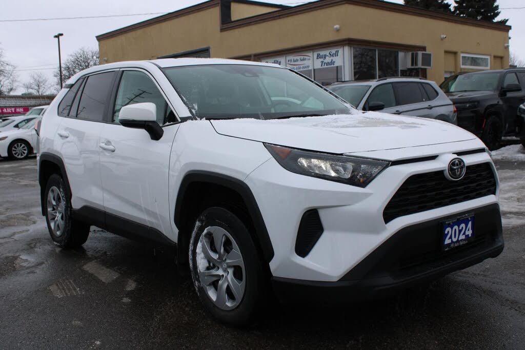 2024 Toyota RAV4 LE AWD