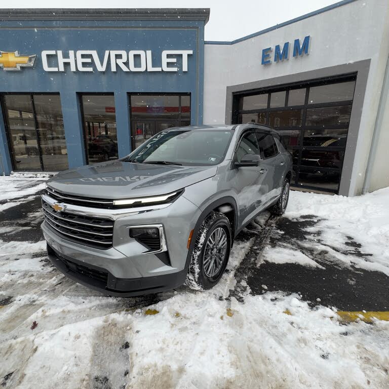 2025 Chevrolet Traverse LT AWD