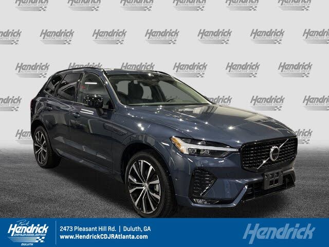 2025 Volvo XC60 B5 Plus Dark Theme AWD