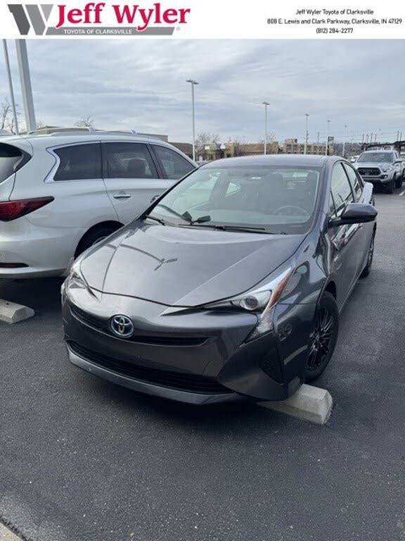 2016 Toyota Prius Two FWD