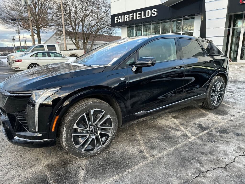 2026 Cadillac OPTIQ Premium Sport AWD