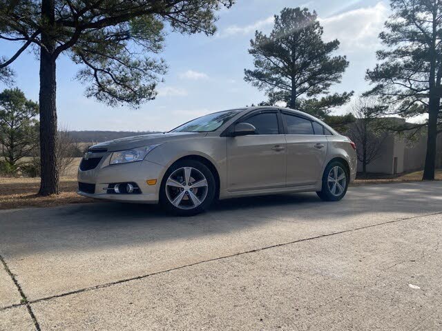 2012 Chevrolet Cruze 2LT Sedan FWD