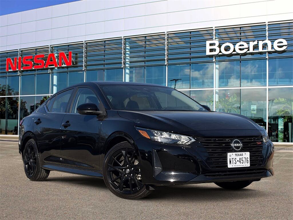 2025 Nissan Sentra SR FWD
