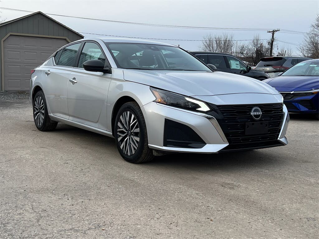 2024 Nissan Altima 2.5 SV AWD