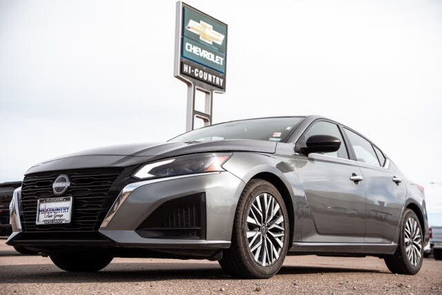 2024 Nissan Altima 2.5 SV FWD