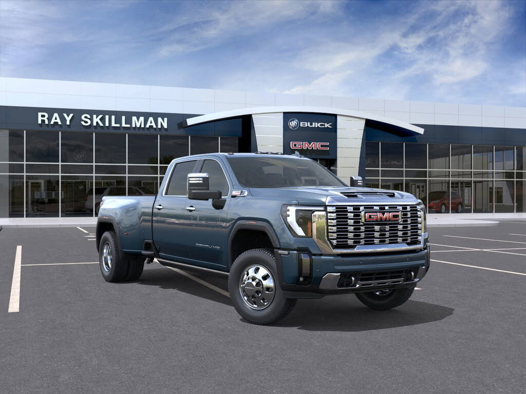 2026 GMC Sierra 3500HD Denali Crew Cab 4WD