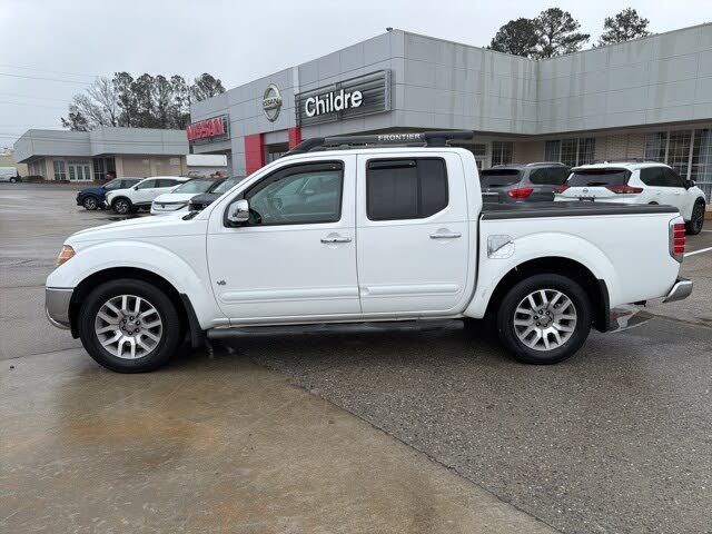 2011 Nissan Frontier SL Crew Cab