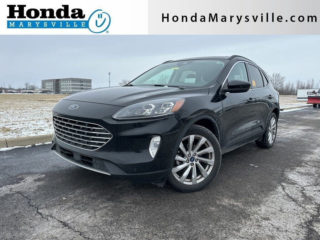 2022 Ford Escape Titanium AWD