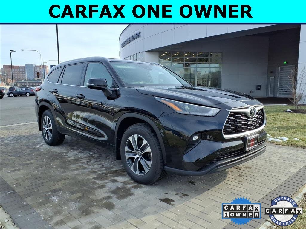 2022 Toyota Highlander XLE AWD