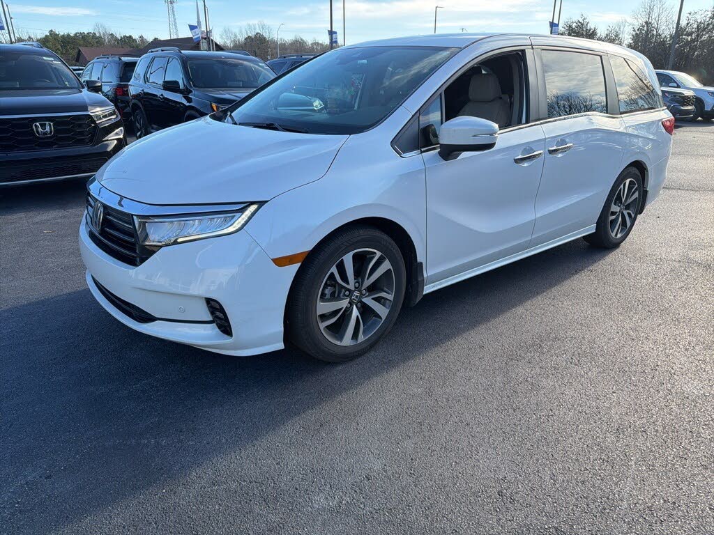 2023 Honda Odyssey Touring FWD