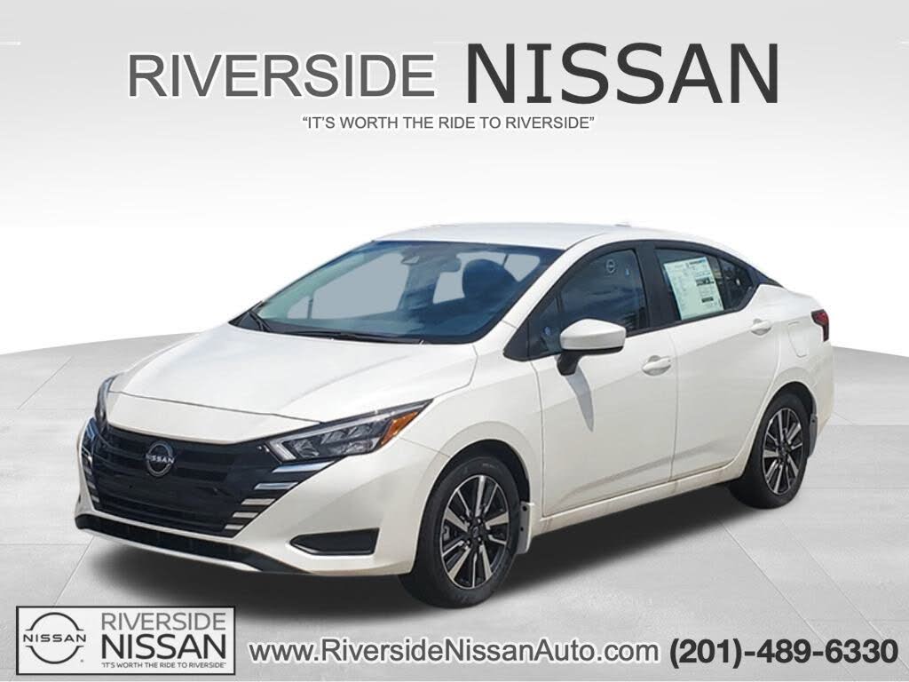 2025 Nissan Versa SV FWD