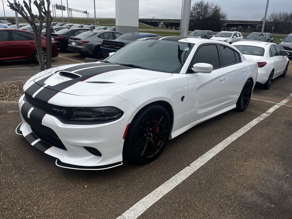 2016 Dodge Charger SRT Hellcat RWD