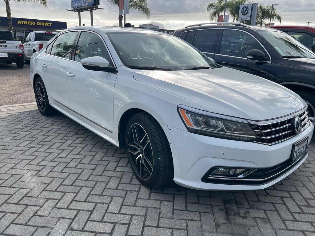 2017 Volkswagen Passat 1.8T SE