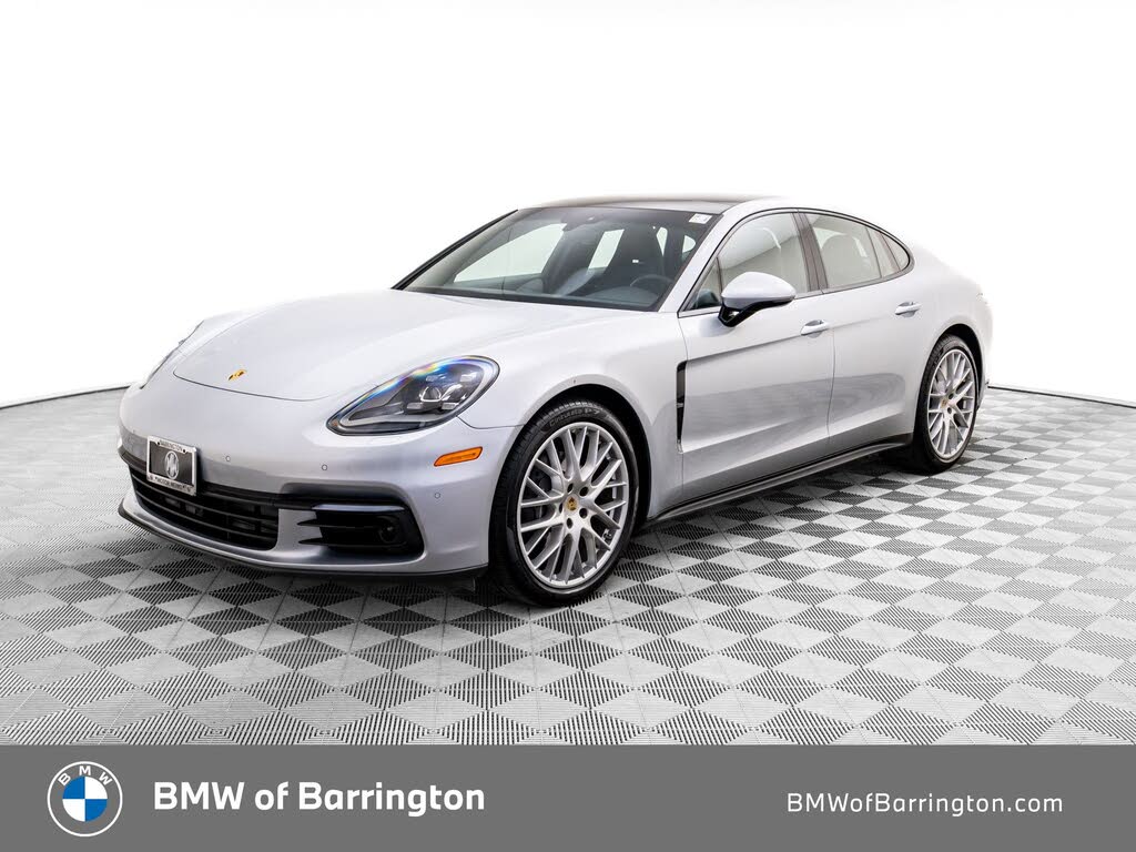 2018 Porsche Panamera 4 AWD