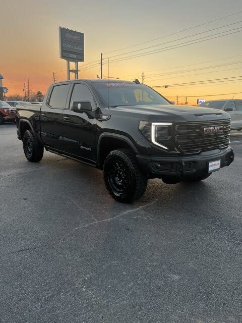 2024 GMC Sierra 1500 AT4X Crew Cab 4WD