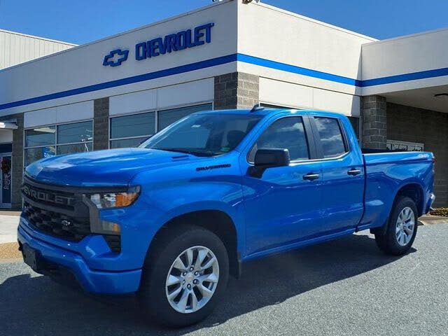 2026 Chevrolet Silverado 1500 Custom Double Cab 4WD