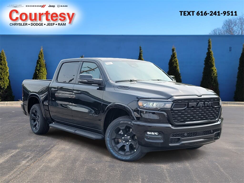 2026 RAM 1500 Big Horn Crew Cab 4WD