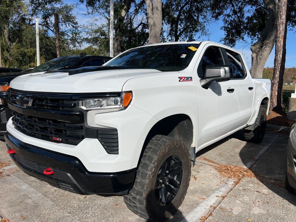 2023 Chevrolet Silverado 1500 LT Trail Boss Crew Cab 4WD