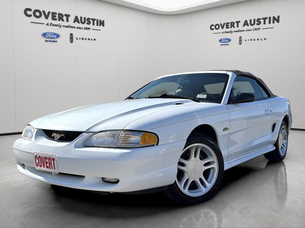 1996 Ford Mustang GT Convertible RWD