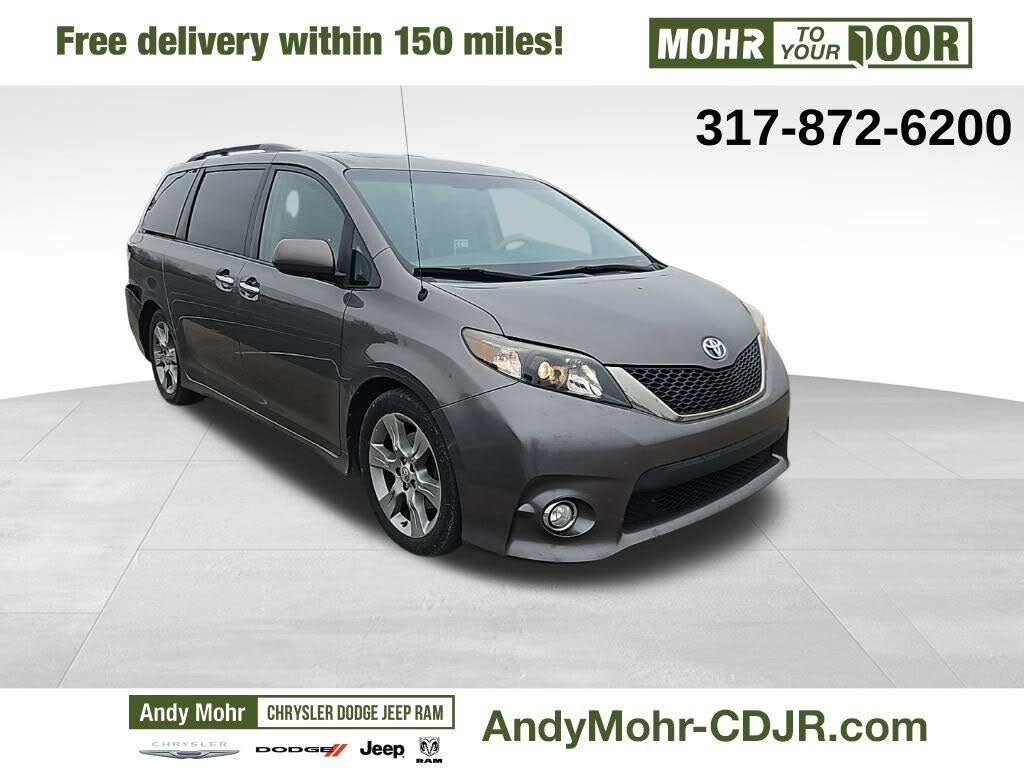 2014 Toyota Sienna SE 8-Passenger
