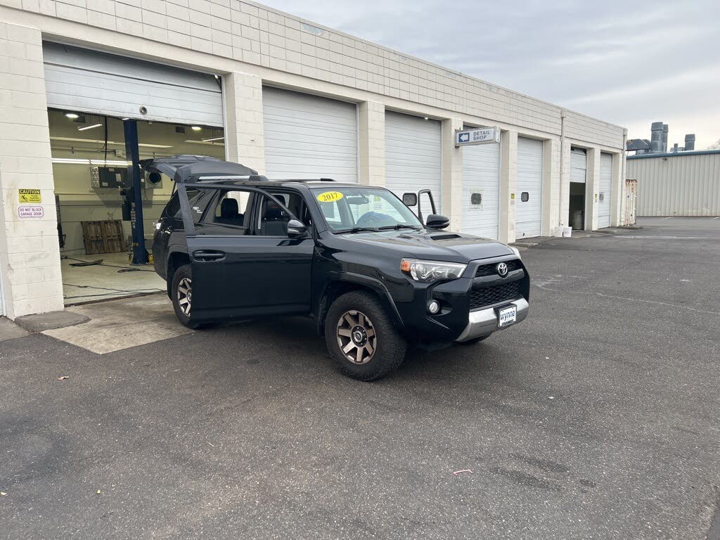 2017 Toyota 4Runner TRD Off-Road Premium 4WD
