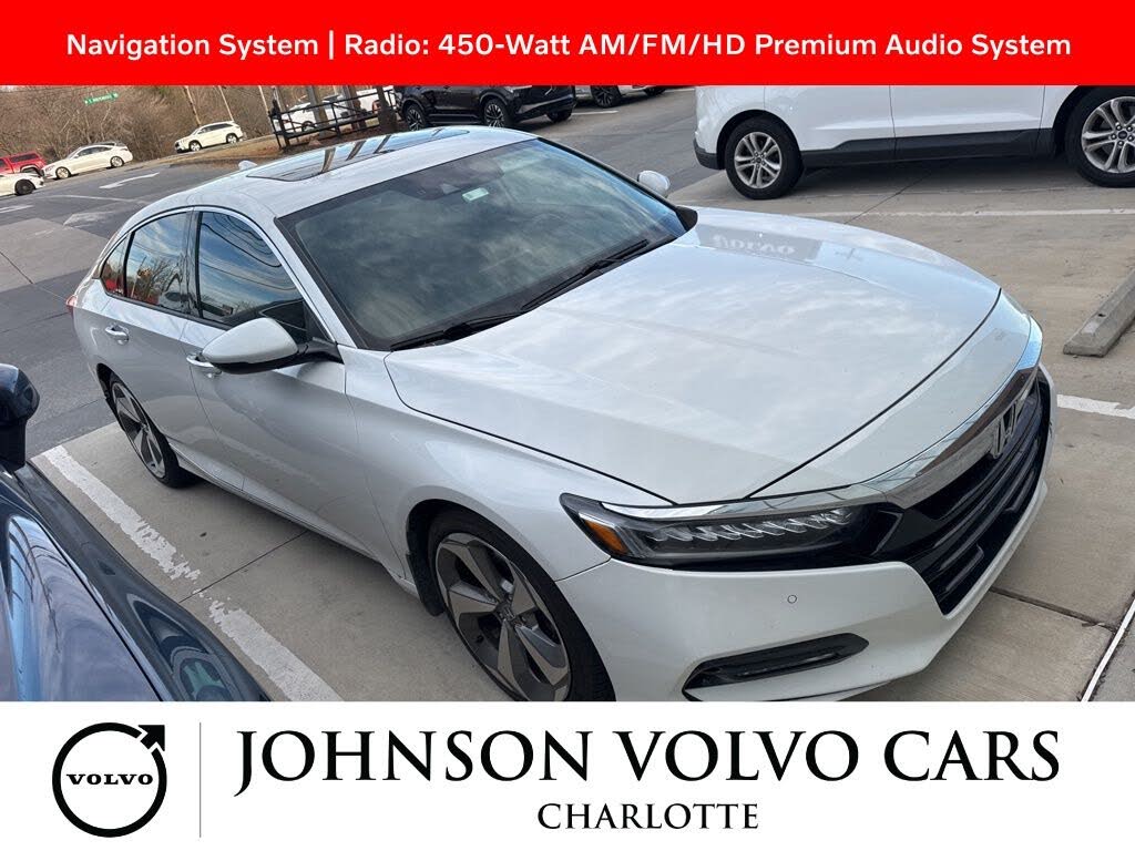 2018 Honda Accord 2.0T Touring FWD