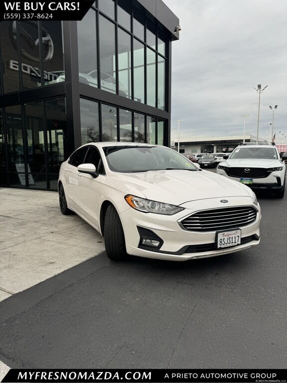 2020 Ford Fusion SE FWD
