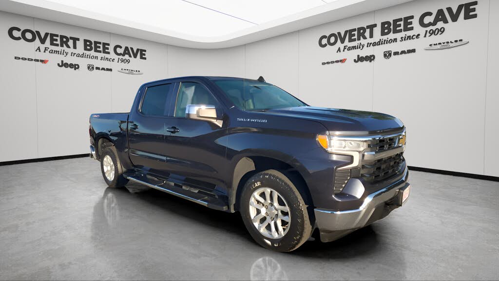 2022 Chevrolet Silverado 1500 LT Crew Cab 4WD