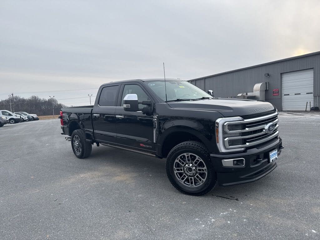 2025 Ford F-250 Super Duty Platinum Crew Cab 4WD