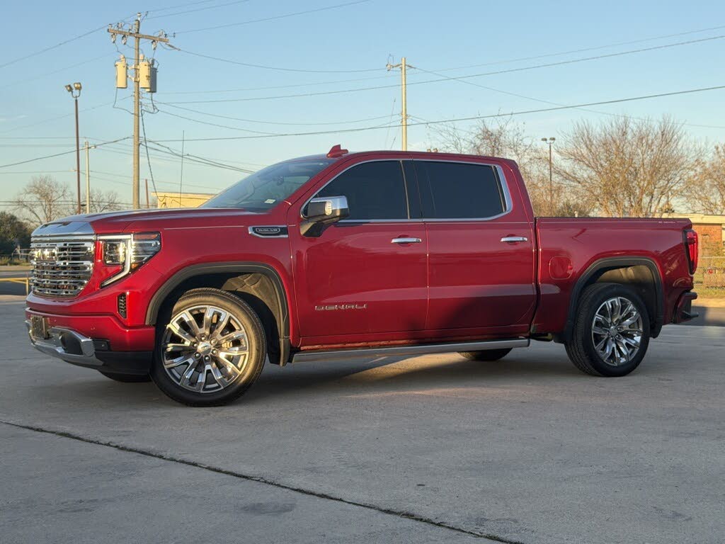 2023 GMC Sierra 1500 Denali Crew Cab 4WD