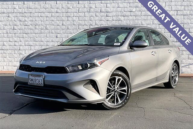 2024 Kia Forte LXS FWD