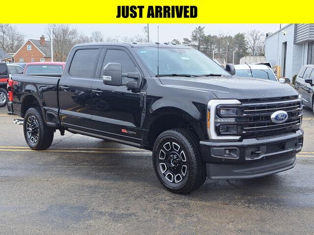 2025 Ford F-350 Super Duty Platinum Crew Cab 4WD