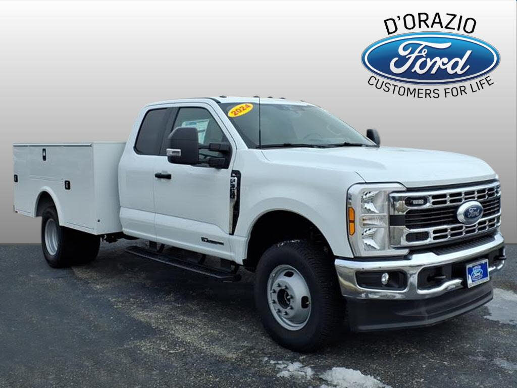 2025 Ford F-350 Super Duty Chassis XL SuperCab DRW 4WD