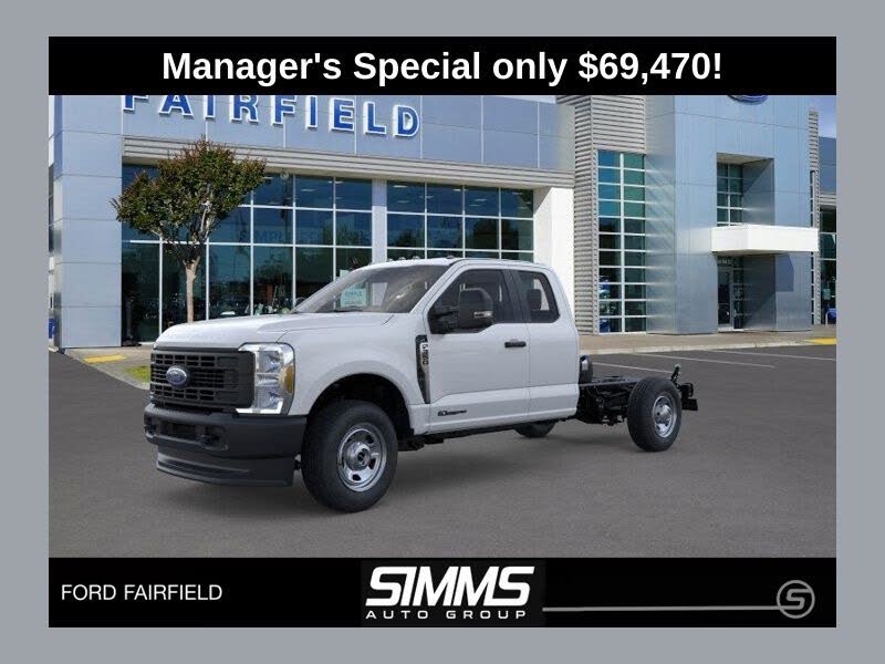 2026 Ford F-350 Super Duty Chassis XL SuperCab 4WD