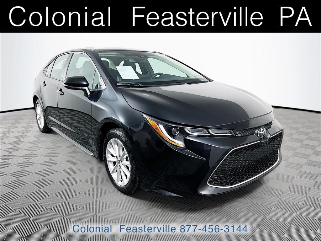 2020 Toyota Corolla XLE FWD