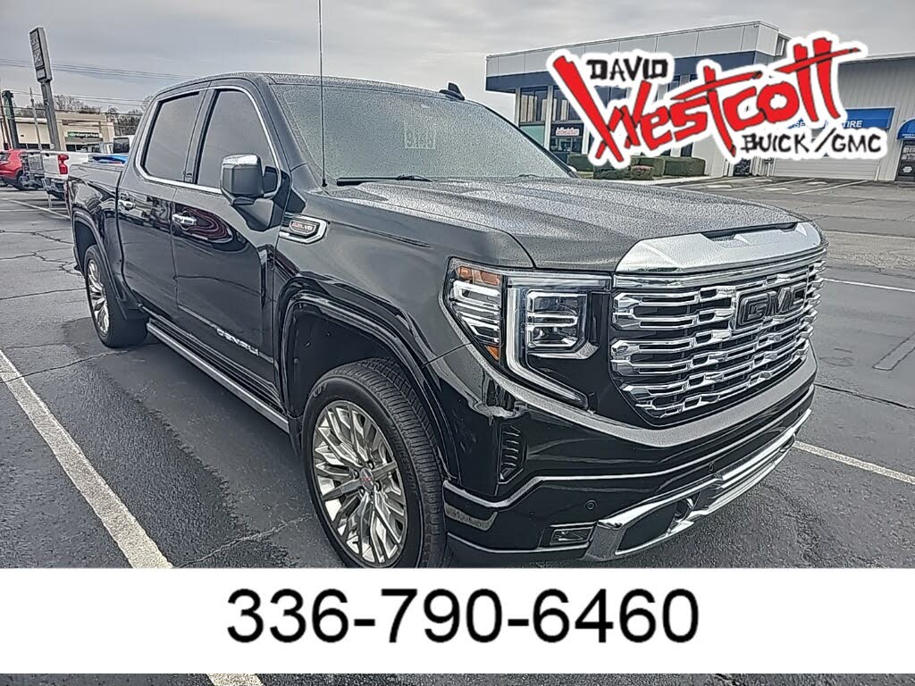 2022 GMC Sierra 1500 Denali Crew Cab 4WD