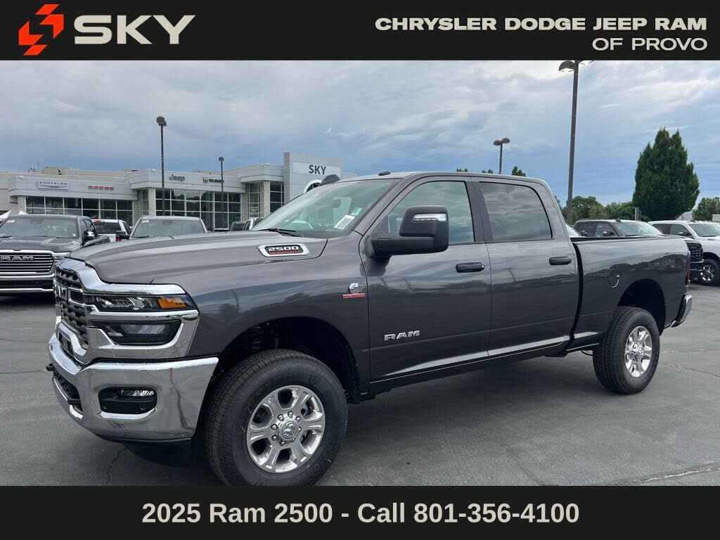 2025 RAM 2500 Big Horn Crew Cab 4WD